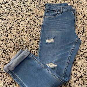 Levi Distressed Blue Jeans 16 Reg 28 Waist 28 Length straight cut